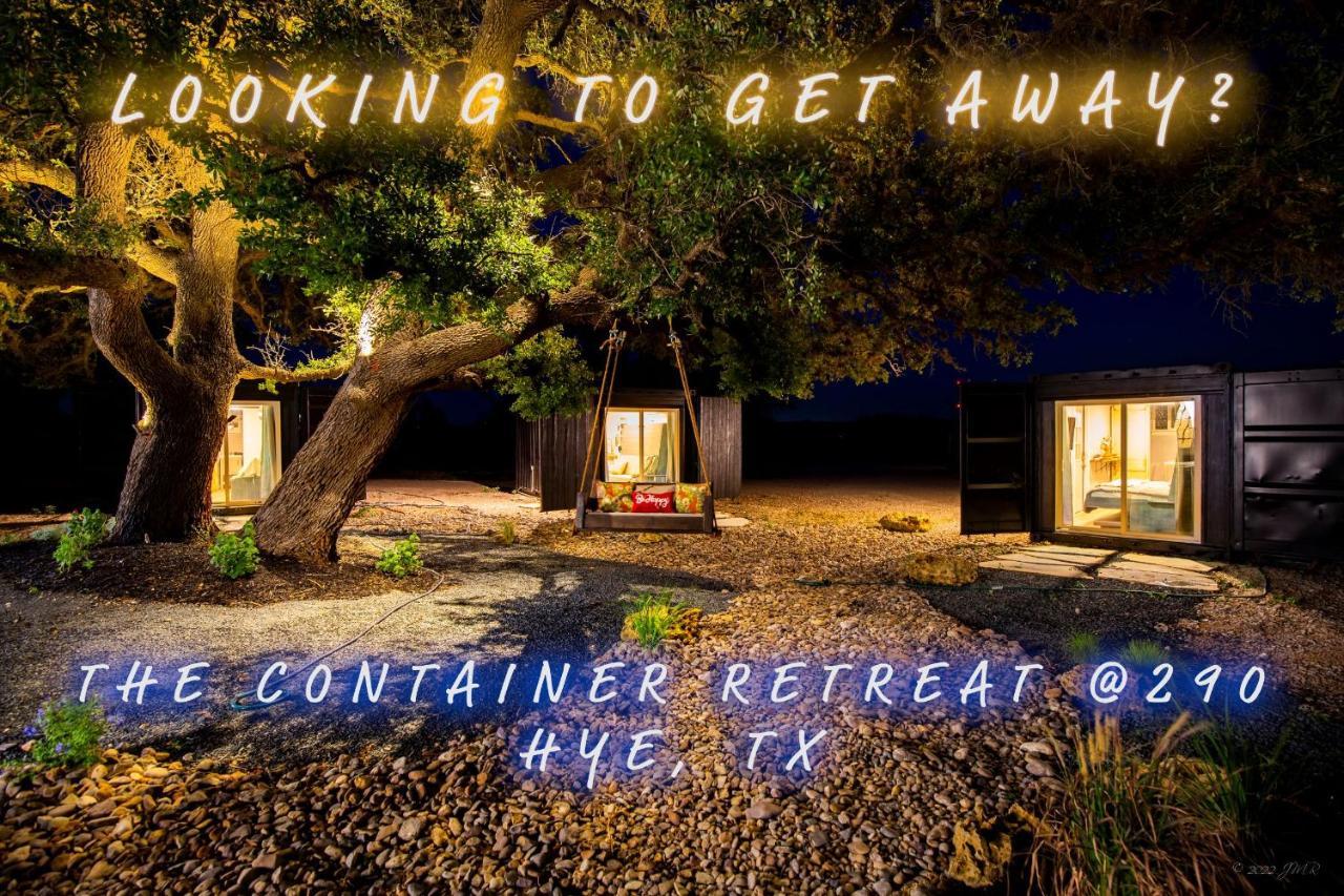 The Container Retreat @ 290 Wine Trail #1 Escape To Hye, Tx Villa Luaran gambar
